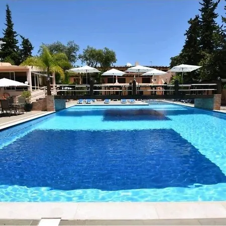 Apartamento T0 - Praia Maria Luisa * 阿尔布费拉