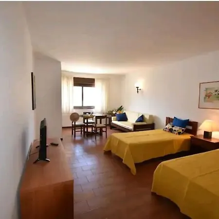 Apartamento T0 - Praia Maria Luisa 公寓