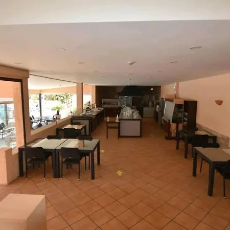 아파트 Apartamento T0 - Praia Maria Luisa 알부페이라