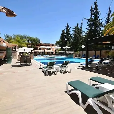 Apartamento T0 - Praia Maria Luisa *